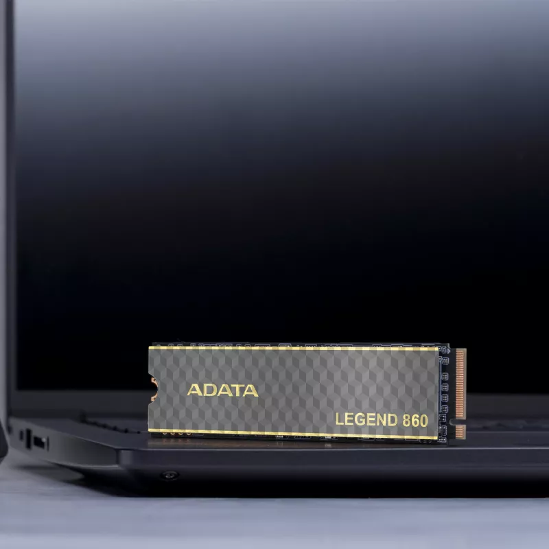 ADATA LEGEND 860 SLEG-860-1000GCS iekšējais cietvielu disks 1 TB M.2 PCI Express 4.0 NVMe 3D NAND