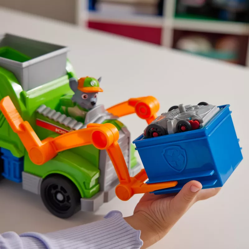 PAW Patrol Crush N’ Roll Recycling Truck ar Rokija figūriņu un pārveidojošu atkritumu mašīnu, rotaļlieta bērniem no 3 gadu vecuma