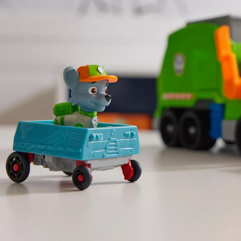 PAW Patrol Crush N’ Roll Recycling Truck ar Rokija figūriņu un pārveidojošu atkritumu mašīnu, rotaļlieta bērniem no 3 gadu vecuma
