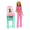 Barbie Bērnu ārste ar blondīni, 1 mazulis, mēbeles un aksesuāri