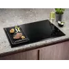 Indukcijas plīts Electrolux Serie 700 EIS82453, 4 zonas, 80 cm, melns stikls, skārien- un rullīšvadība