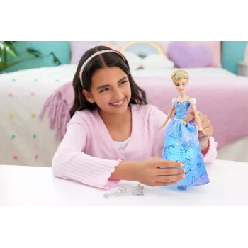 Disney Princess Enchanted Ballgown Pelnrušķītes modes lelle ar gaismu un skaņu, iedvesmota no filmas