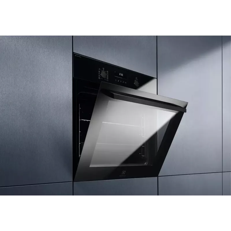 Iebūvējamā cepeškrāsns Electrolux EOD6F77WZ SteamBake 600, 72 L, katalītiskā tīrīšana, A+