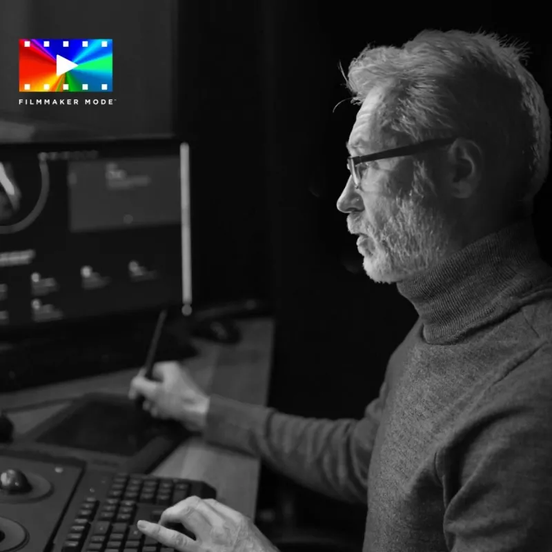 Hisense 120L5ND projektors ar īpaši īsu fokusu 2700 ANSI lūmeni DLP UHD 4K (3840x2160) Melns, Sudrabs 3D