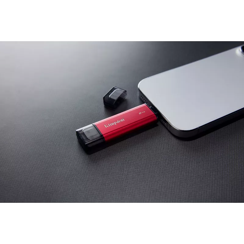 Ārējais SSD Kingston 2TB Dual USB-A/USB-C, USB 3.2 Gen 2, 1050 MB/s lasīšana, 950 MB/s rakstīšana, Melns/Sarkans