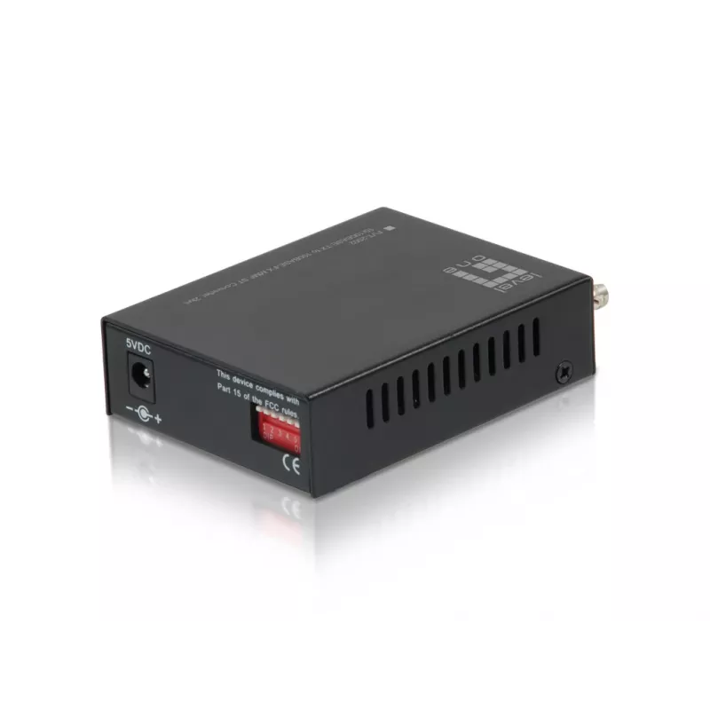 LevelOne FVT-2002 – Fast Ethernet pārveidotājs RJ45 uz ST, daudzmodu šķiedra, 2 km