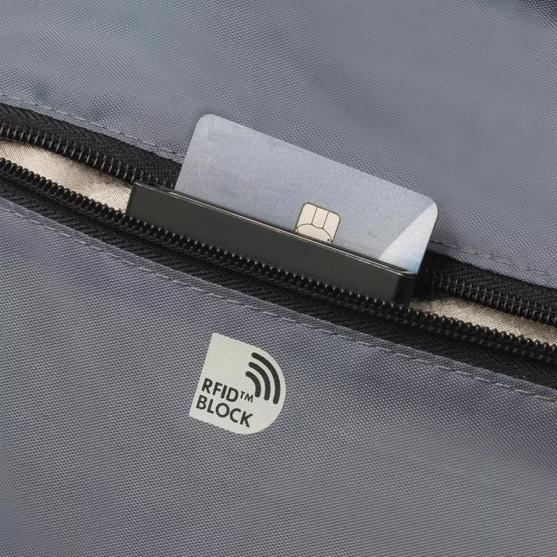 DICOTA Eco Top Traveller Core - 13-14.1 collu piezīmjdatora soma - Melna / 300d 100% pārstrādāts PET poliesters