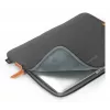 DICOTA Skin Urban Anthracite – MacBook 14 inch maciņš – antracīts / pārstrādāts poliesters un neoprēns