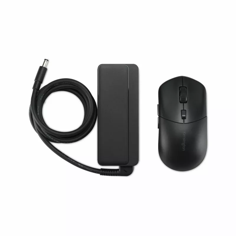 Kensington SD4842P EQ USB-C 10Gbps trīs ekrānu bezvadītāja dokstacija ar 100W barošanu