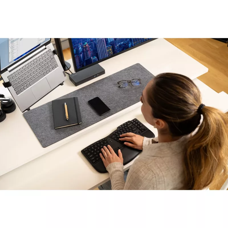 Kensington SD4781P EQ USB-C & USB-A Dual 4K Dokstacija, Vadu, USB 3.2 Gen 2 (3.1 Gen 2) Type-C, 100 W, 3.5 mm, 10,100,1000 Mbit/s, Melna