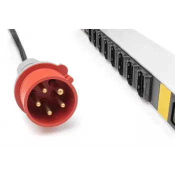 DIGITUS IT BASIC PDU, 3 fāzes, 16 A, 24 x C13, 3 x C19 vertikāls, 3 m kabelis, IEC309 3Ph-16A spraudnis