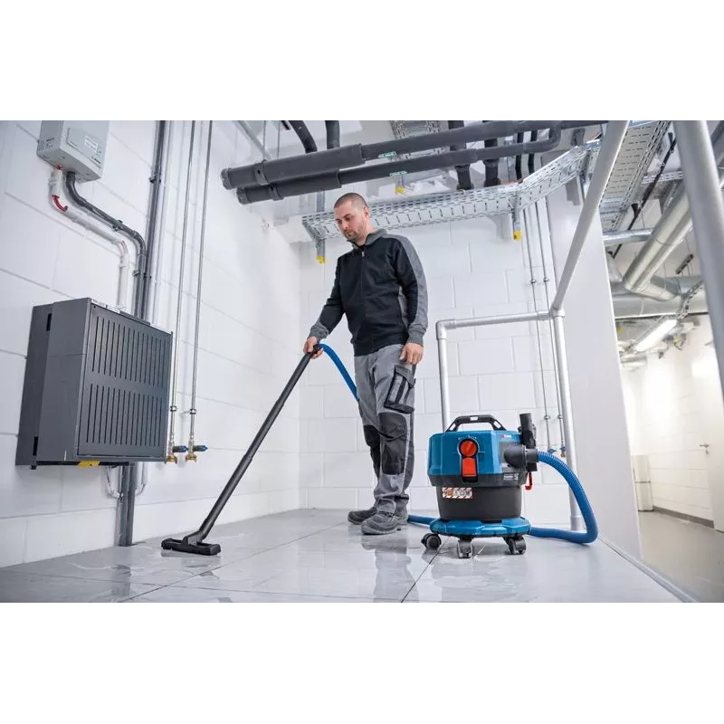 Bosch GAS 18V-12 MC Professional 12L cilindriskais putekļsūcējs sausai un mitrai tīrīšanai