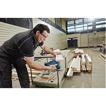Bosch GST 10,8 V-LI bezvadu finierzāģis 1.5 kg