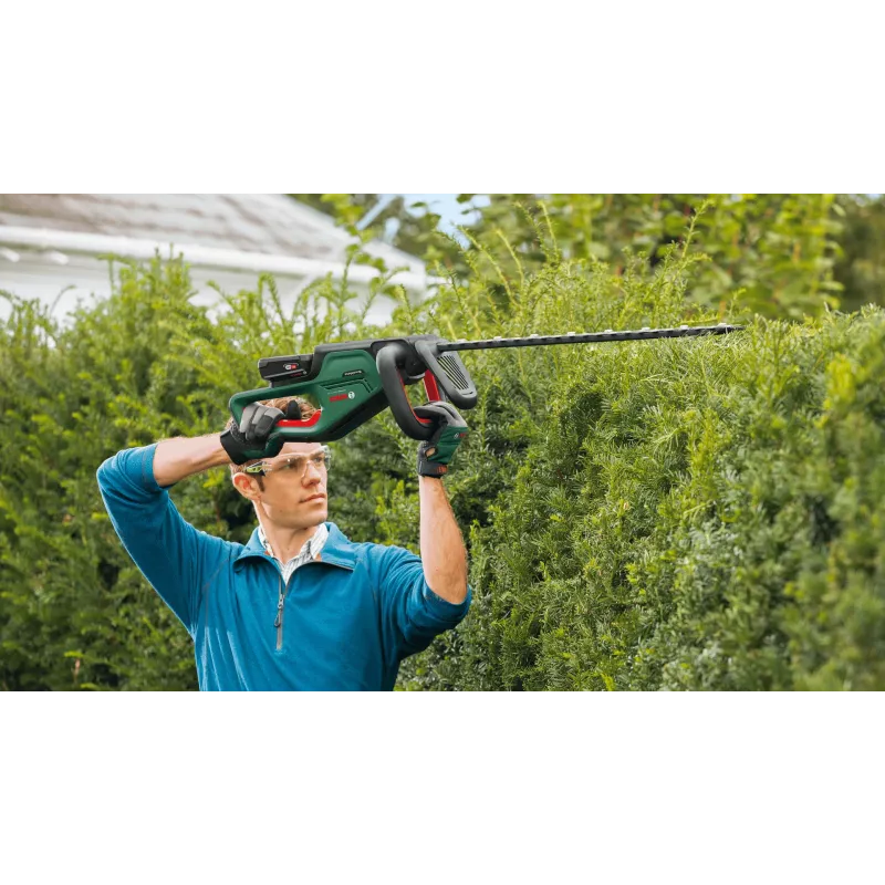 Bosch Universal HedgeCut 18V-50 dzīvžoga šķēres ar vienu asmeni, 2.6 kg