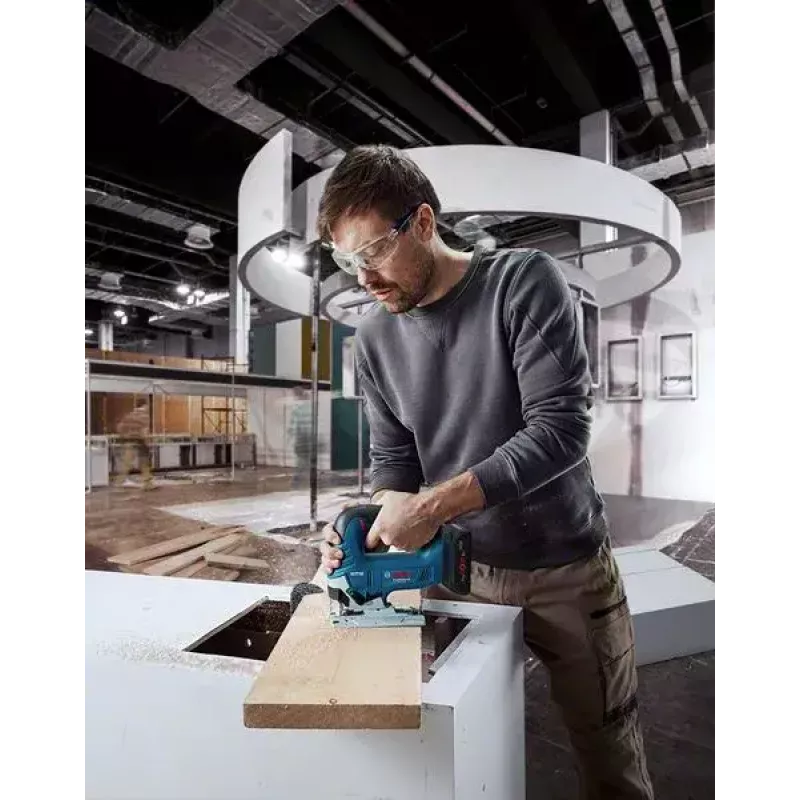 Bosch GST 18V-125 B Professional bezvadu finierzāģis