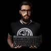 LOGITECH G PRO mehāniskā spēļu tastatūra, melna, Qwertzu vācu izkārtojums