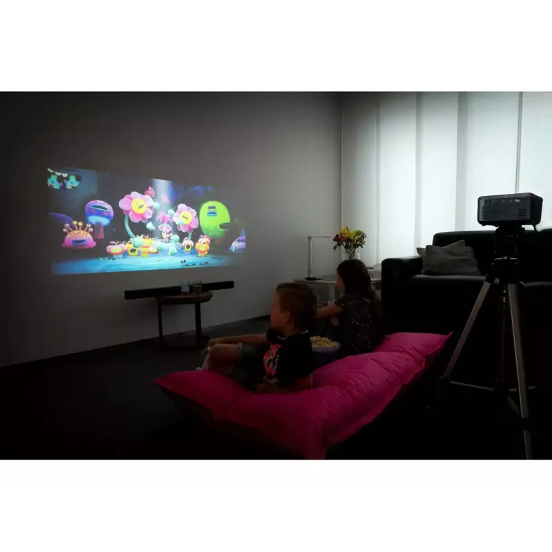 Lenco LPJ-700BKGY LCD projektors 1080p 4000 lūmeni melns