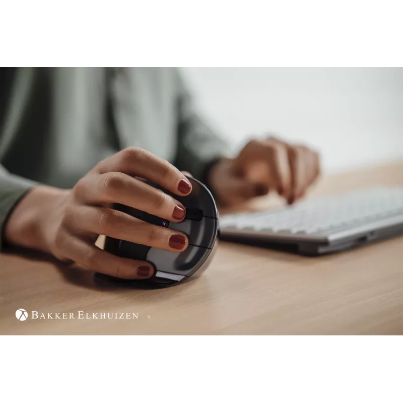 BakkerElkhuizen Evoluent D Medium Wireless, labā roka, vertikāls dizains, lāzers, RF bezvadu, 3200 DPI, Melns