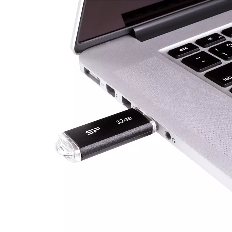 SILICON POWER Ultima U02 - 32GB USB zibatmiņa - USB 2.0 - Melna