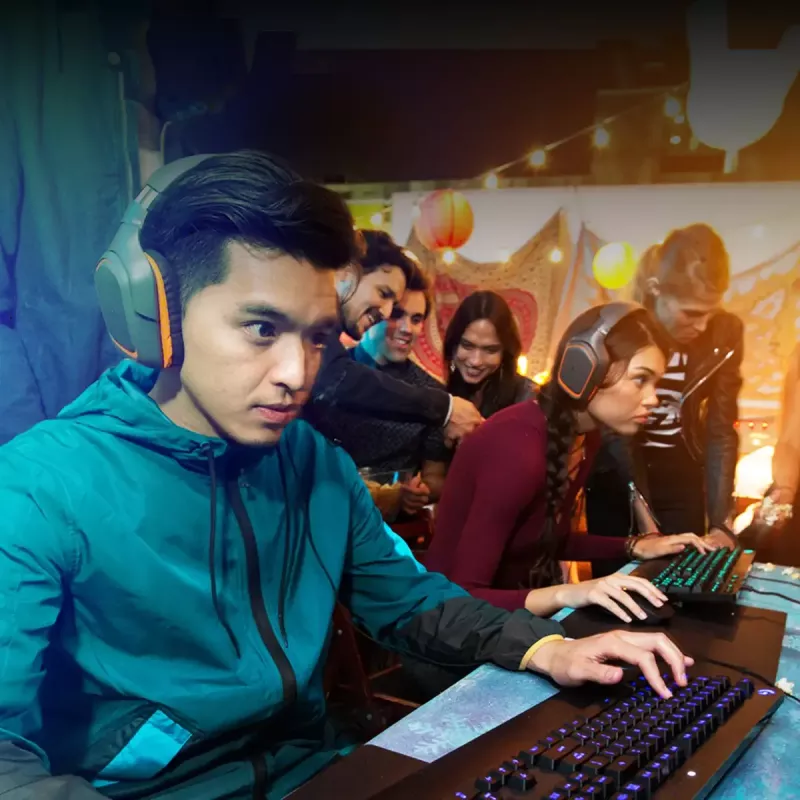 Spēļu tastatūra Logitech G G213 Prodigy Full-size RGB LED Vadu