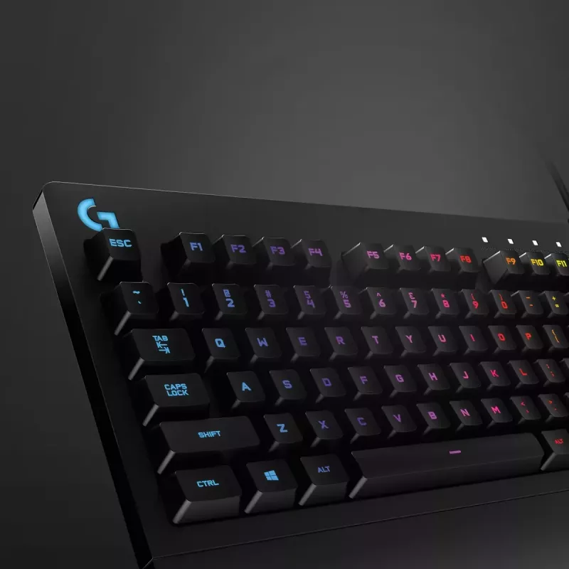 Spēļu tastatūra Logitech G G213 Prodigy Full-size RGB LED Vadu