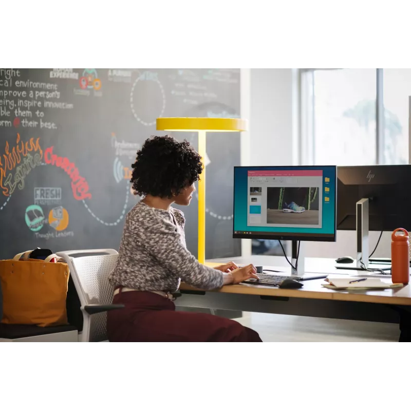 HP E24 G4 FHD monitors, 60.5 cm (23.8 collas), 1920 x 1080 pikseļi, Full HD, LCD, 5 ms, Melns