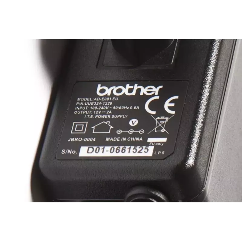 Brother ADE001EU barošanas adapteris iekštelpām, melns