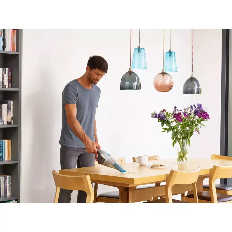 Black & Decker NVC215WA-QW DustBuster bezvadu rokas putekļsūcējs, 0,3 l putekļu tvertne, 1500 mAh litija jonu, mazgājams filtrs, zils/pelēks