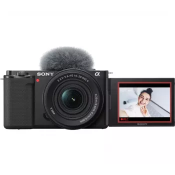Sony ZV-E10 + E PZ 16-50mm F3.5-5.6 OSS II bezspoguļa kamera 24.2 MP CMOS 6000 x 4000 pikseļi Melna