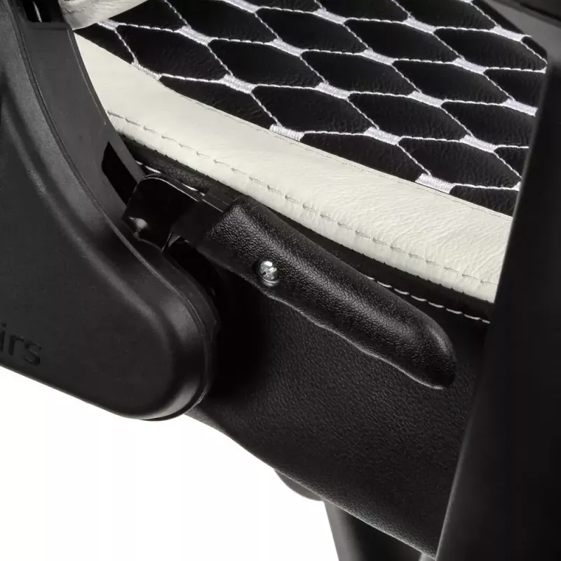 Spēļu krēsls noblechairs EPIC — polsterēts sēdeklis, maks. slodze 120 kg, augstums 131–141 cm, sēdekļa platums 56 cm, riteņi