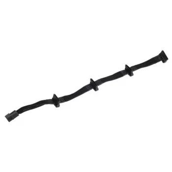 Pagarinātāja kabelis Silverstone SST-PP07-BTSB 0.3m Molex 4p uz 4xSATA
