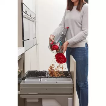 Bezvadu rokas putekļsūcējs Black & Decker BHHV315J — 12V, 20 AW, 0,7 L, 16 min