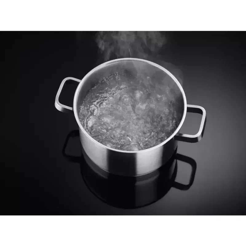 Electrolux EIV83443BW balta iebūvējamā indukcijas plīts 4 zonām