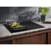 Electrolux Serie 700 EIS62453IZ melna iebūvējamā 60 cm zonas indukcijas plīts 4 zonas
