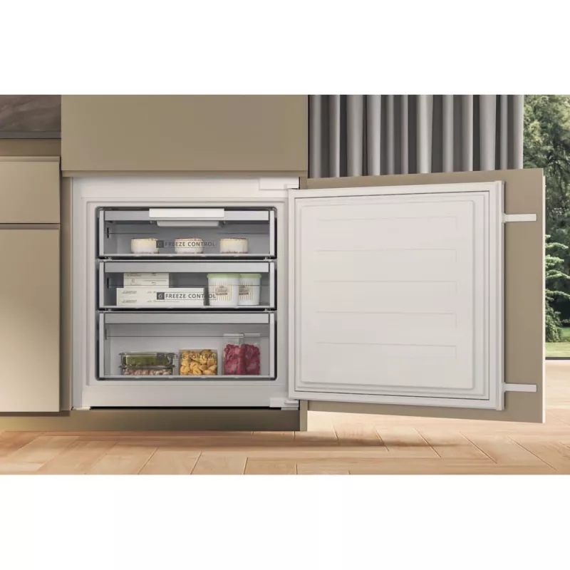 Whirlpool SP40 812 EU 2 Iebūvējamais Ledusskapis 400 L Balts