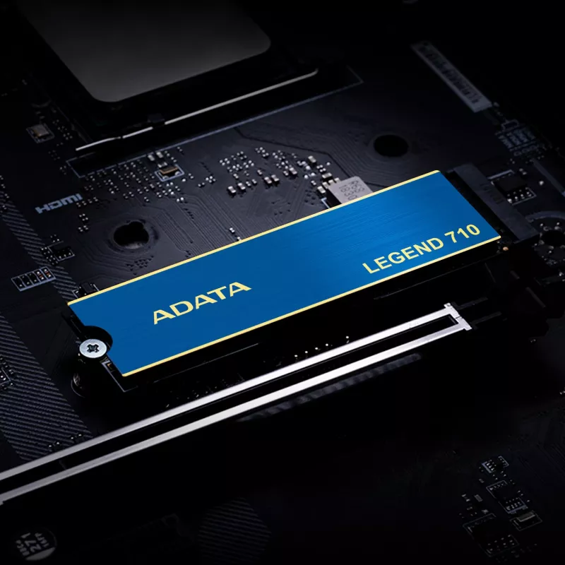 SSD M.2 ADATA LEGEND 710 1 TB PCIe 3.0 NVMe — 2400 MB/s lasīšana, 1800 MB/s rakstīšana, 3D NAND, 2280