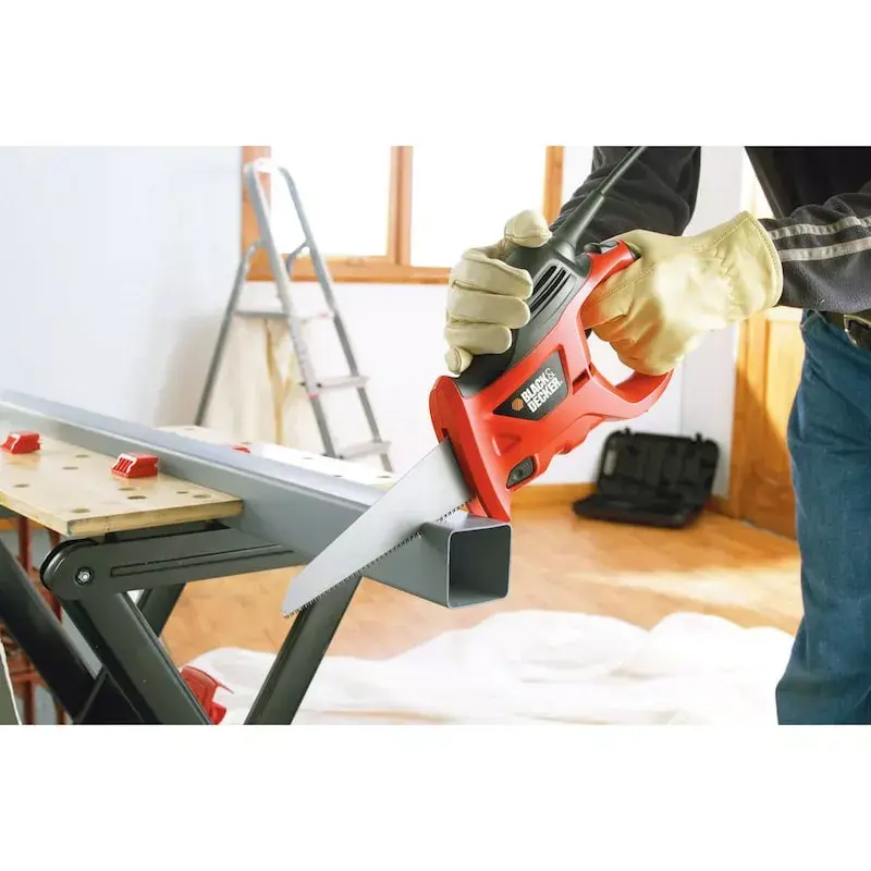 Bucksaw Black & Decker KS880EC-QS – rokas zāģis, asmens garums 23.9 cm, ergonomisks rokturis, oranžs