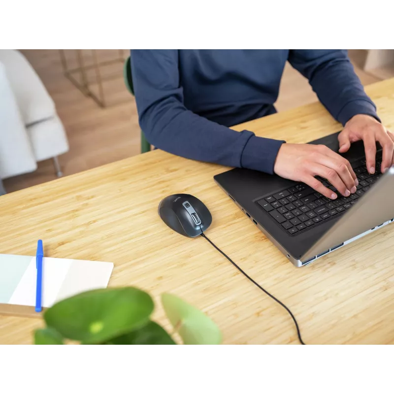 Trust Fyda vadu pele, labā roka, optiskā, USB Type-A, 5000 DPI, melna