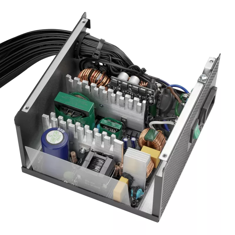 Barošanas bloks DeepCool PK650D 650W 20+4 pin ATX, 80 PLUS Bronze, 120 mm ventilators, Nemodulārs, Melns