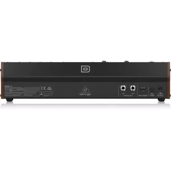 Sintezators Behringer Model D Melns