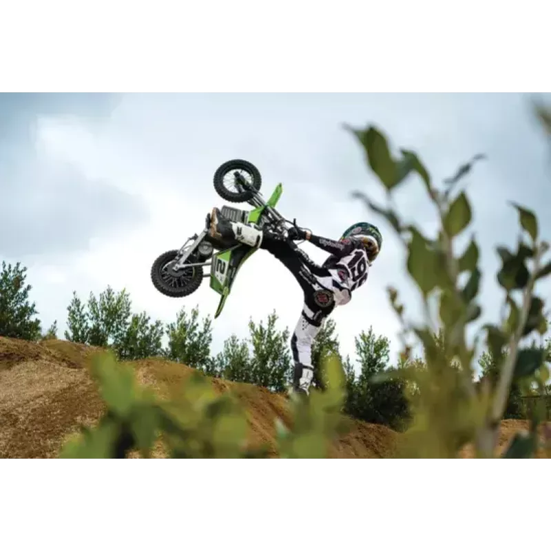 Elektriskais skrejritenis Razor Dirt Rocket SX350 McGrath — 24V, 22 km/h, 12 collu riteņi, viensēdeklis, melns