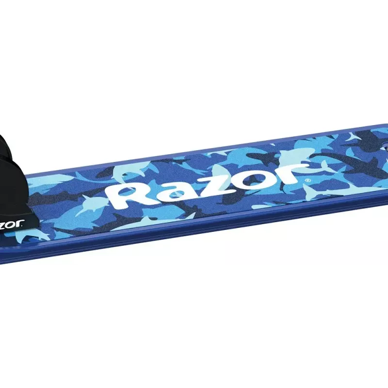 Skrejritenis Razor Model A Shark Camo — salokāms, viegls bērniem un pusaudžiem, 2 riteņi, regulējams stūres augstums, max slodze 65 kg