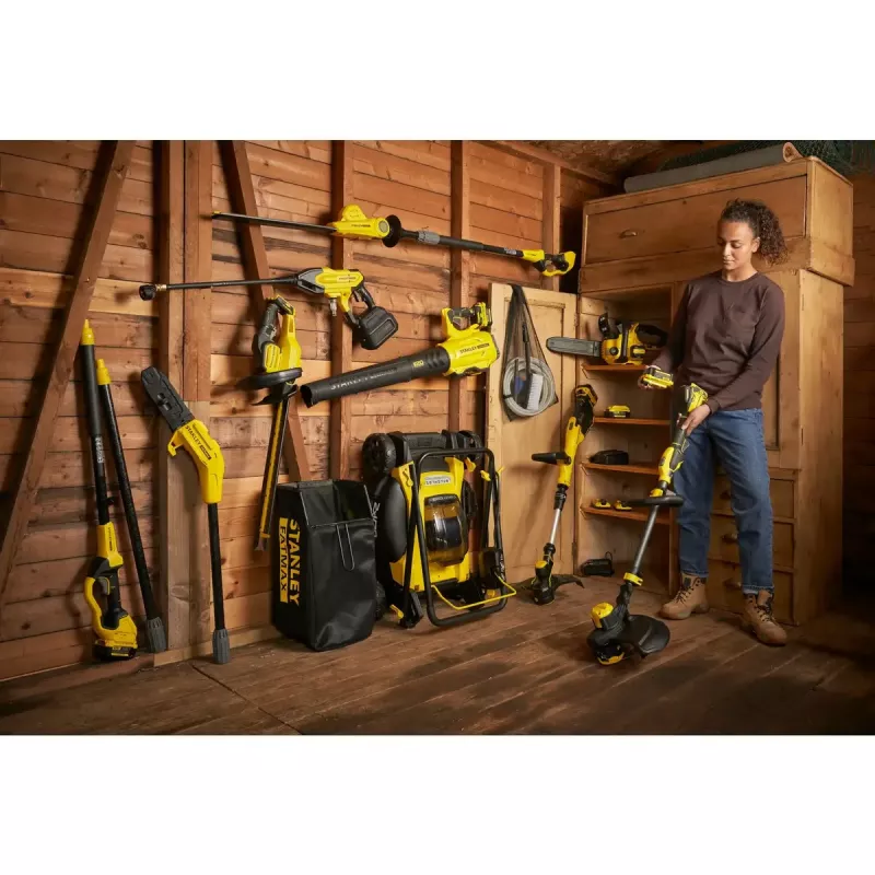 Bezvadu dzīvžoga šķēres STANLEY FATMAX SFMCPH845M1-QW — 45 cm dubultais asmens, 18 V Li‑Ion, 4.1 kg