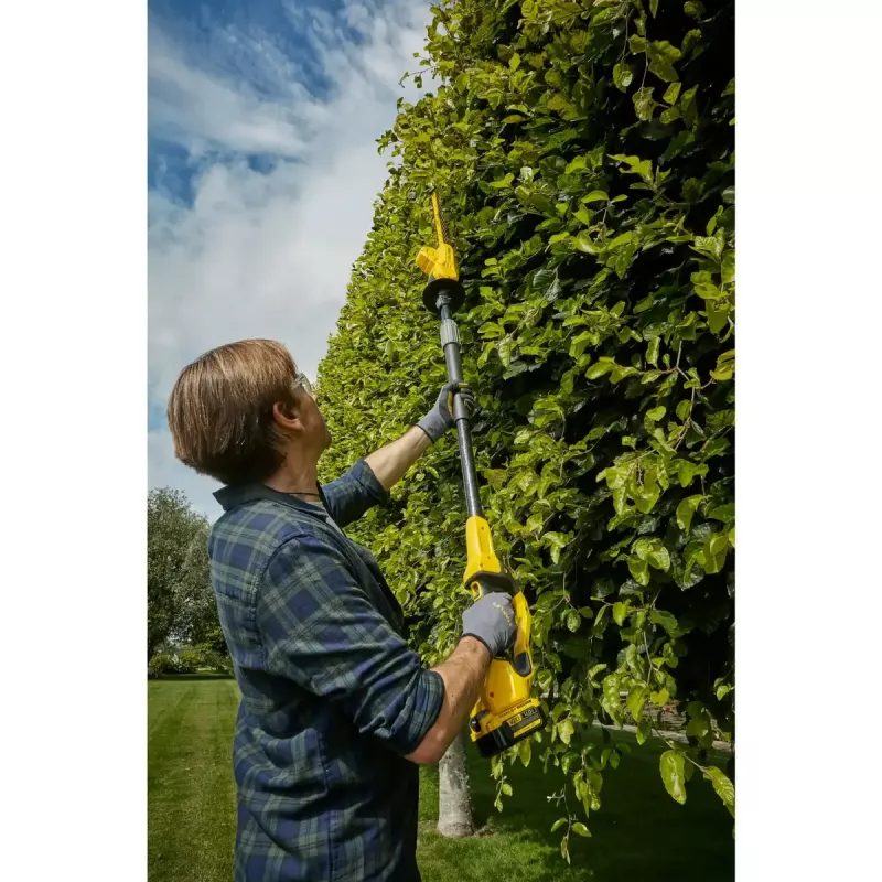 Bezvadu dzīvžoga šķēres STANLEY FATMAX SFMCPH845M1-QW — 45 cm dubultais asmens, 18 V Li‑Ion, 4.1 kg