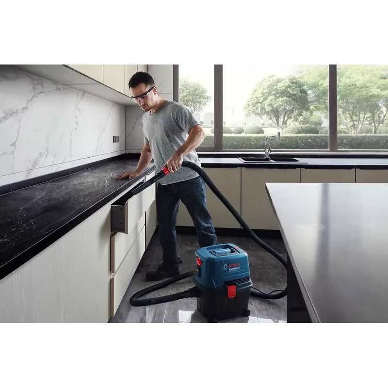 Cilindriskais putekļsūcējs Bosch GAS 15 PS Professional — sausā tīrīšana, 1100 W, 15 L putekļu maiss, 8 L šķidruma tvertne, 270 mbar