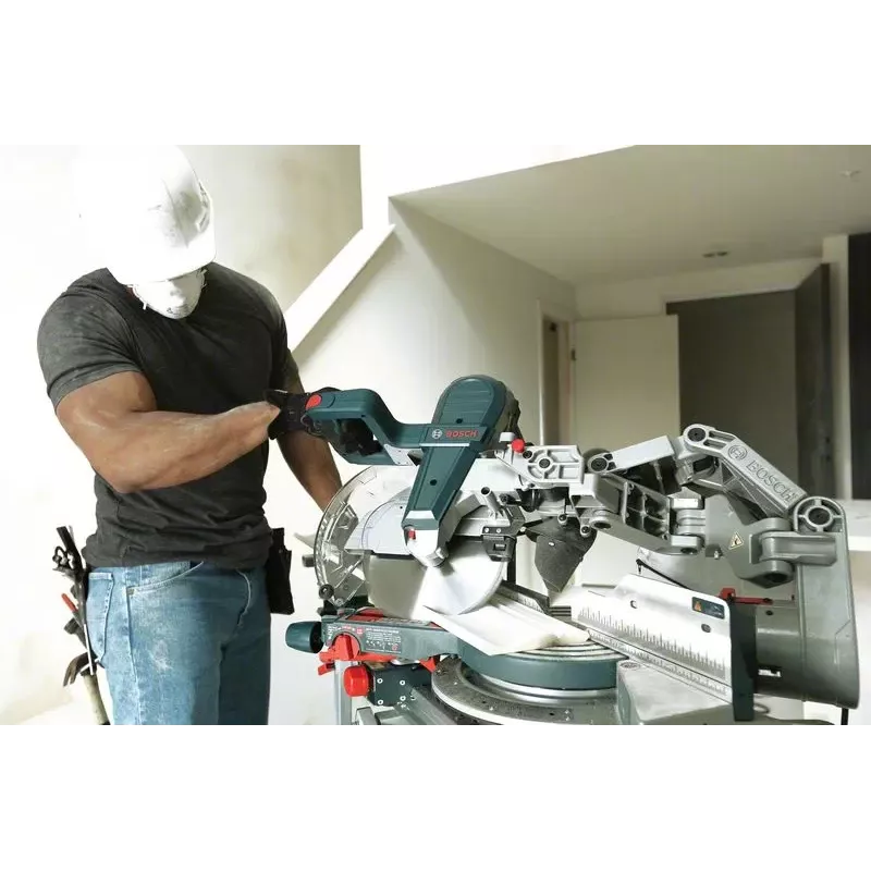 Bosch GCM 10 GDJ Šķērsgriešanas zāģis 5000 RPM 2000 W