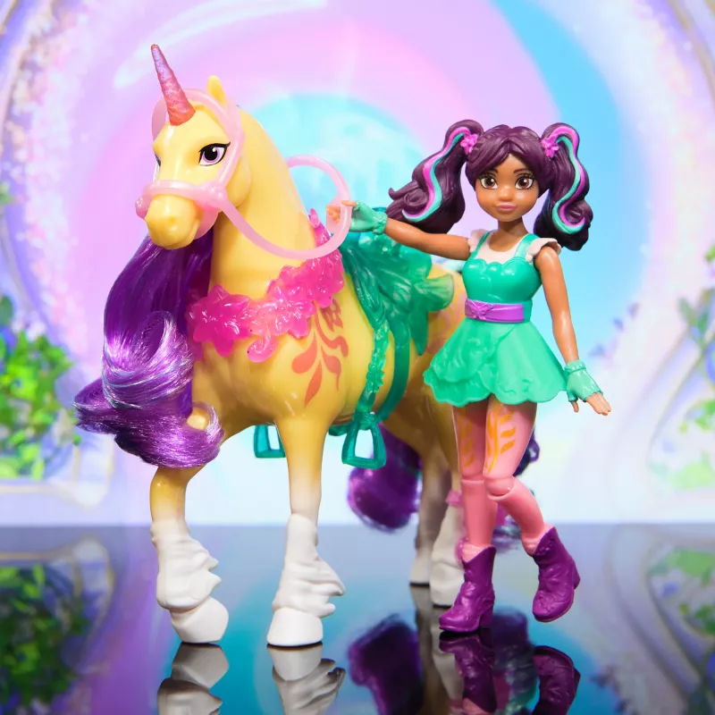 Spin Master Unicorn Academy figūriņu komplekts: Ava un vienradzis Leaf ar īstām krēpēm, asti un suku, no 4 gadiem