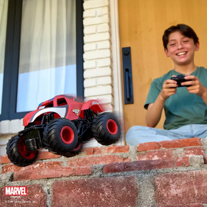 Spin Master Monster Jam Marvel Zirnekļcilvēks RC Monster Truck, 1:24 mērogs, rotaļlieta zēniem un meitenēm no 4 gadiem
