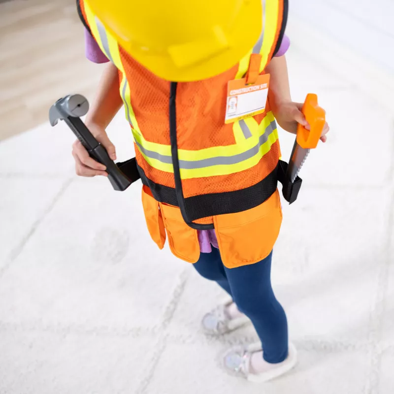 Melissa & Doug Būvstrādnieka lomu spēles kostīmu komplekts (6 daļas)