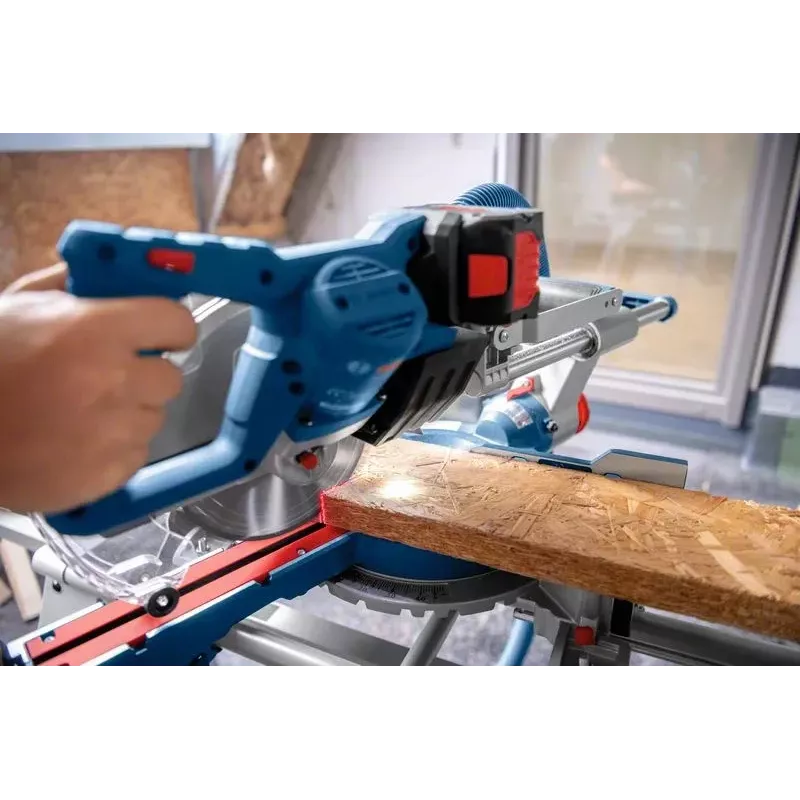 Bosch GCM 18V-216 D PROFESSIONAL 5000 RPM